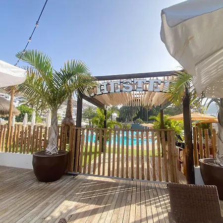 Appartamento Modern With Sea View Nearby The