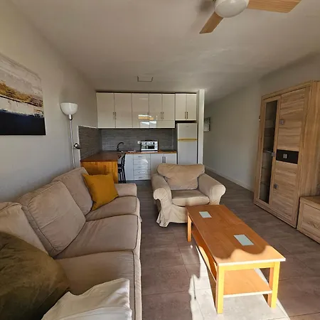 Modern With Sea View Nearby The Apartamento